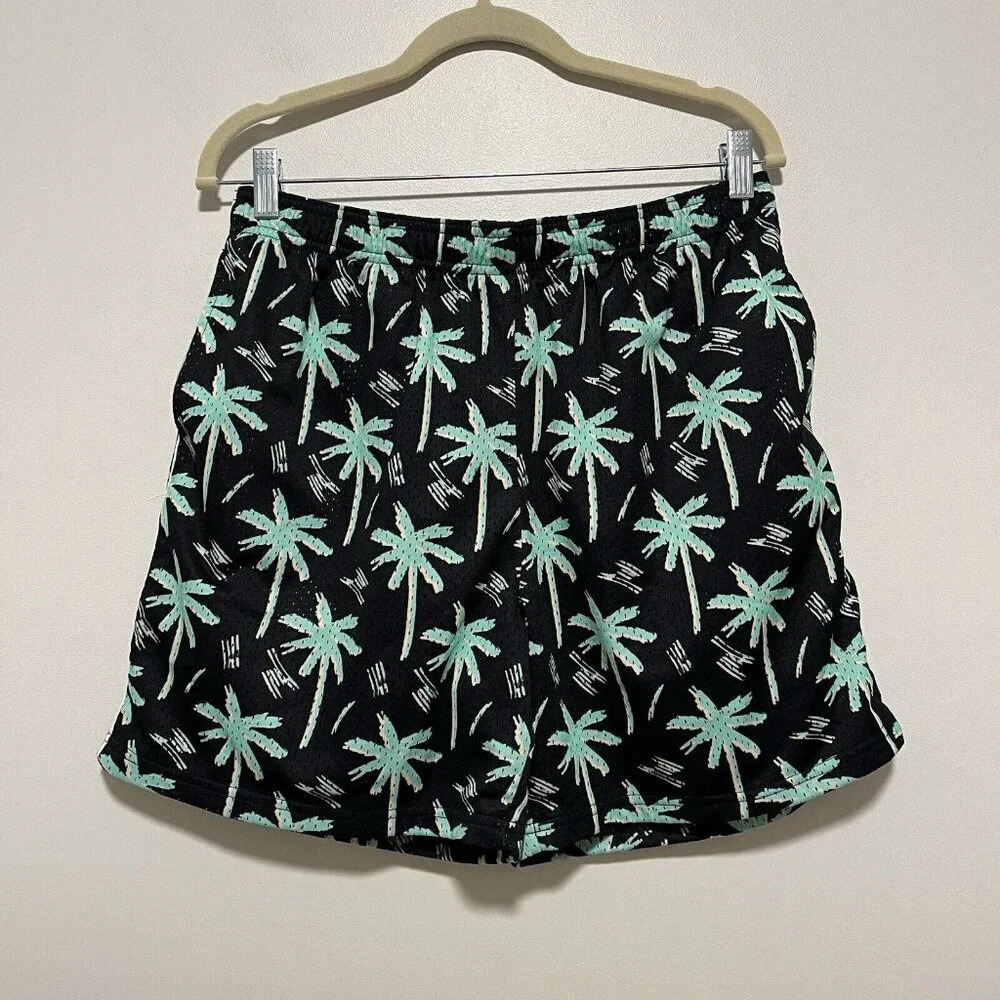 Chubbies Palm Tree Print Mesh 5.5 Inch Shorts Size Large